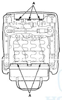 Driver's seat (manual height adjustable